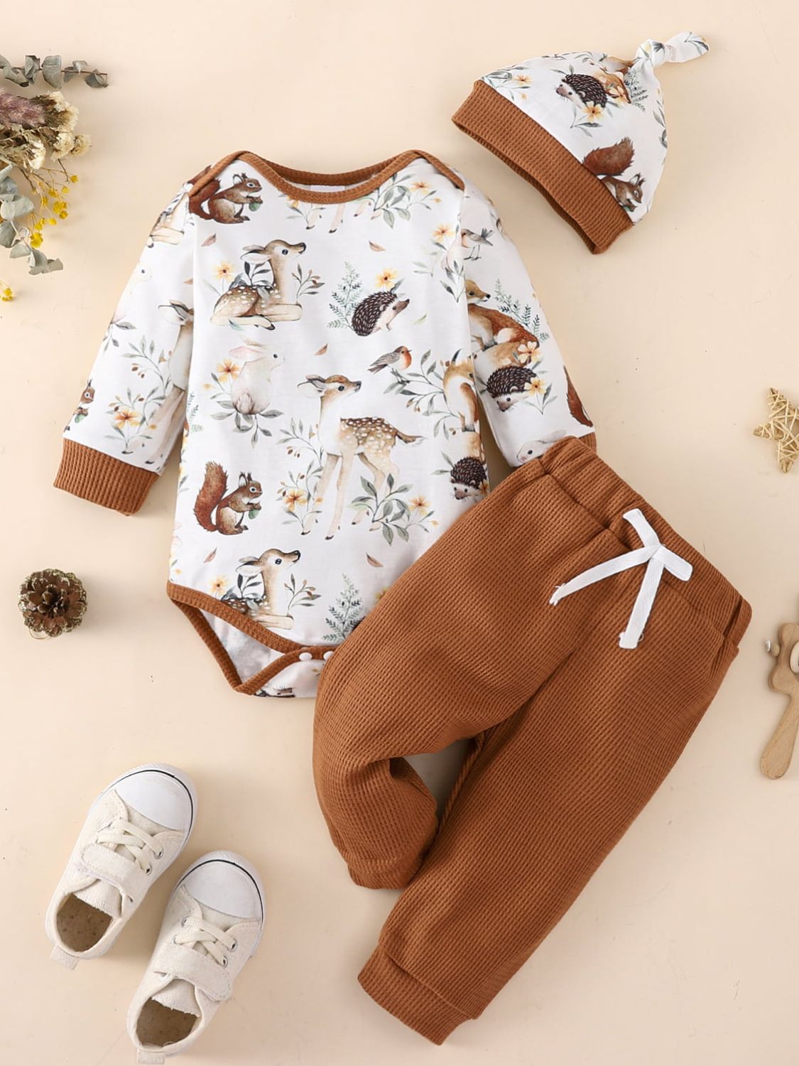 Baby Printed Bodysuit and Waffle-Knit Joggers Set Trendsi