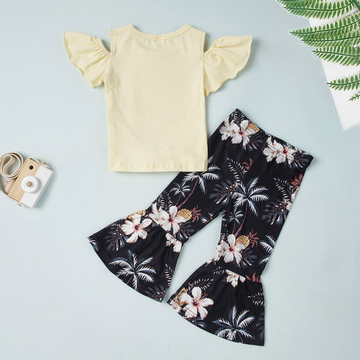 HELLO SUMMER Graphic Top and Floral Flare Pants Set Trendsi