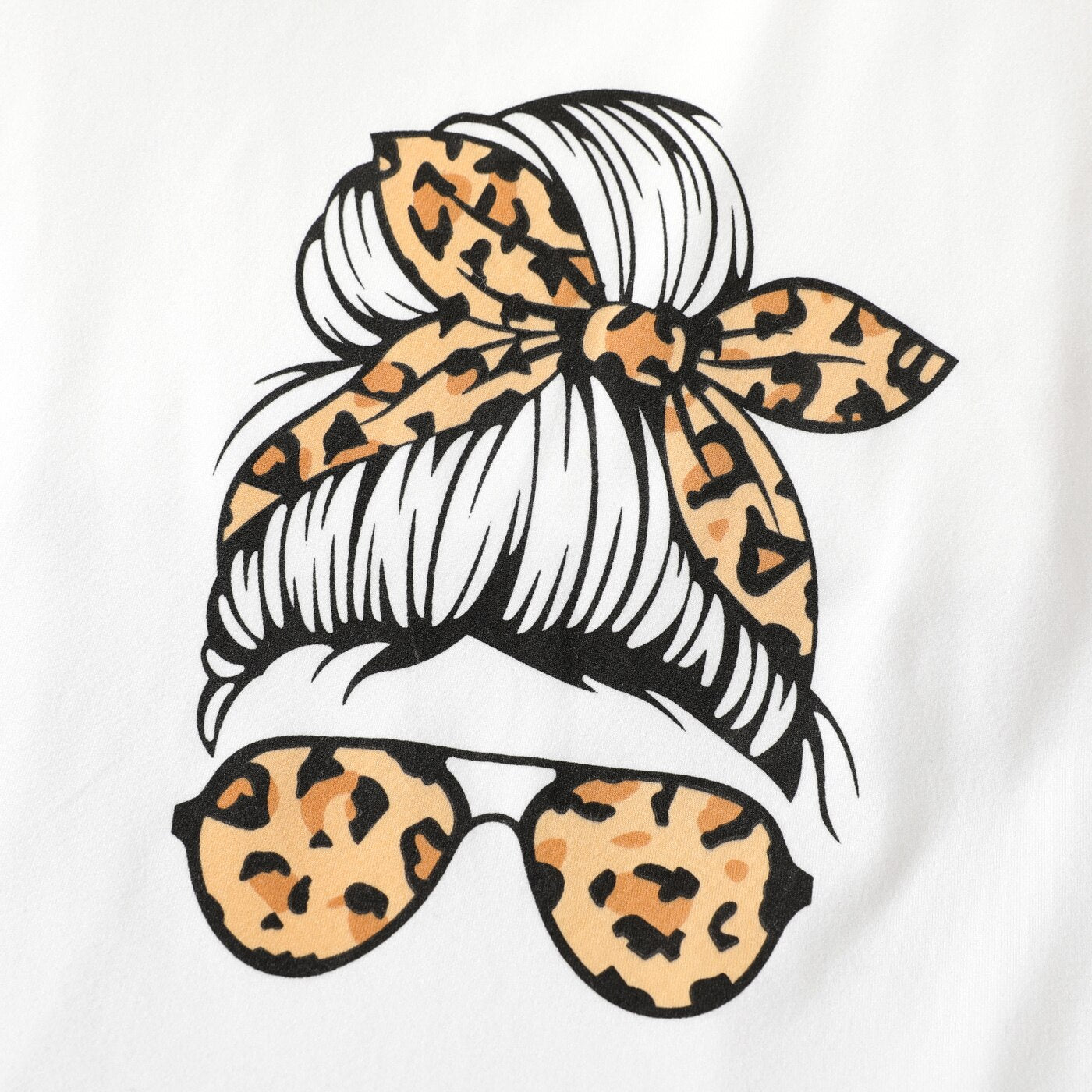 PatPat 2-piece Kid Girl Cartoon Print White Tee and Leopard Print Layered Skirt Set